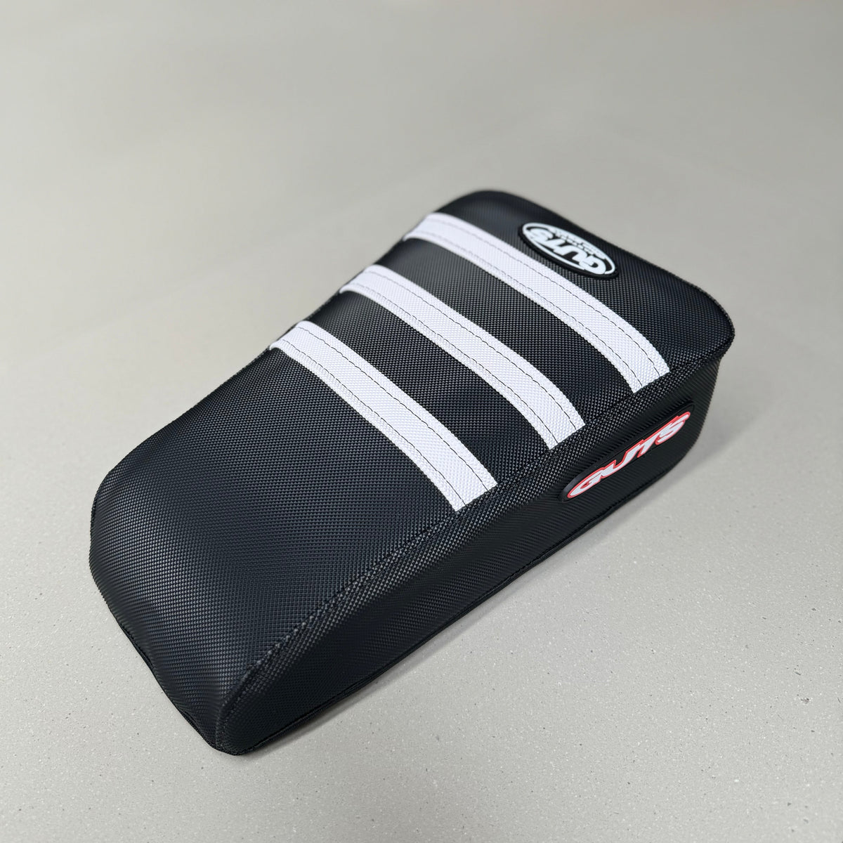 Guts Seat Cover - Bullet